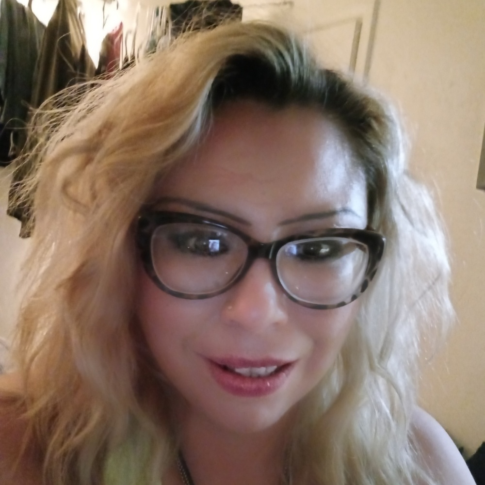 Meet your Posher, Marlo